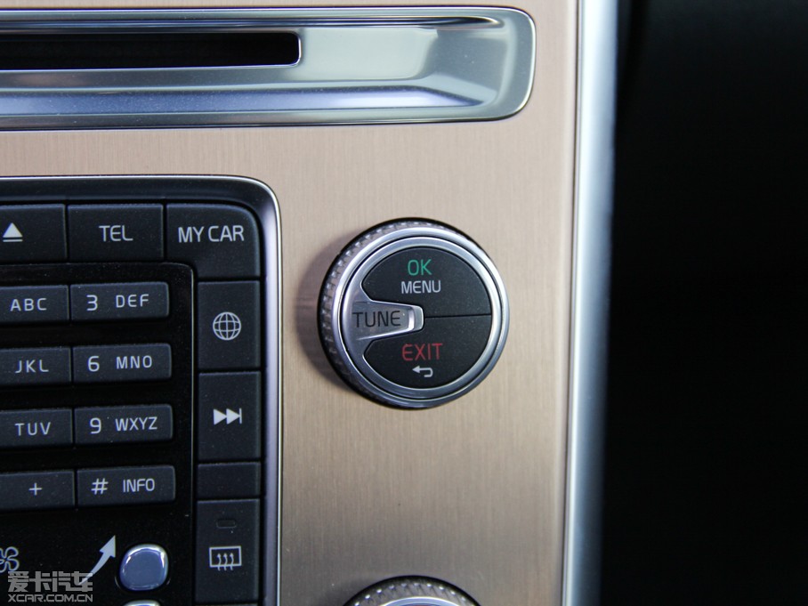 2015֠XC60 2.0T T5 а