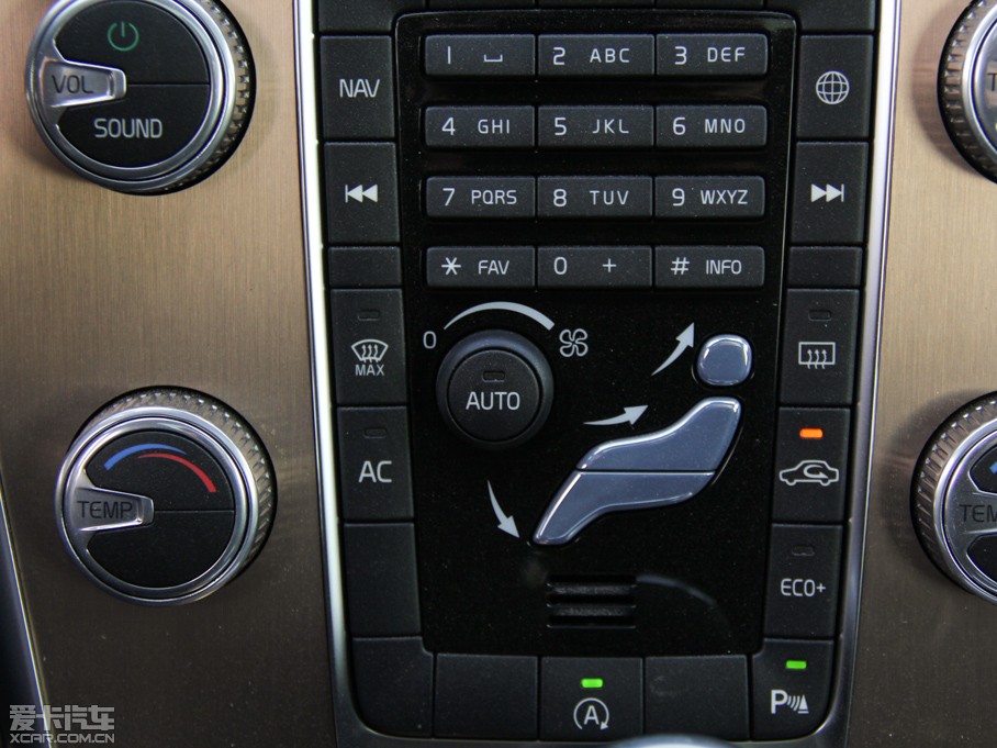 2015֠XC60 2.0T T5 а