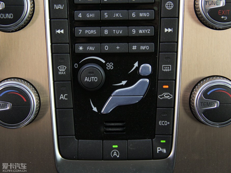 2015֠XC60 2.0T T5 а