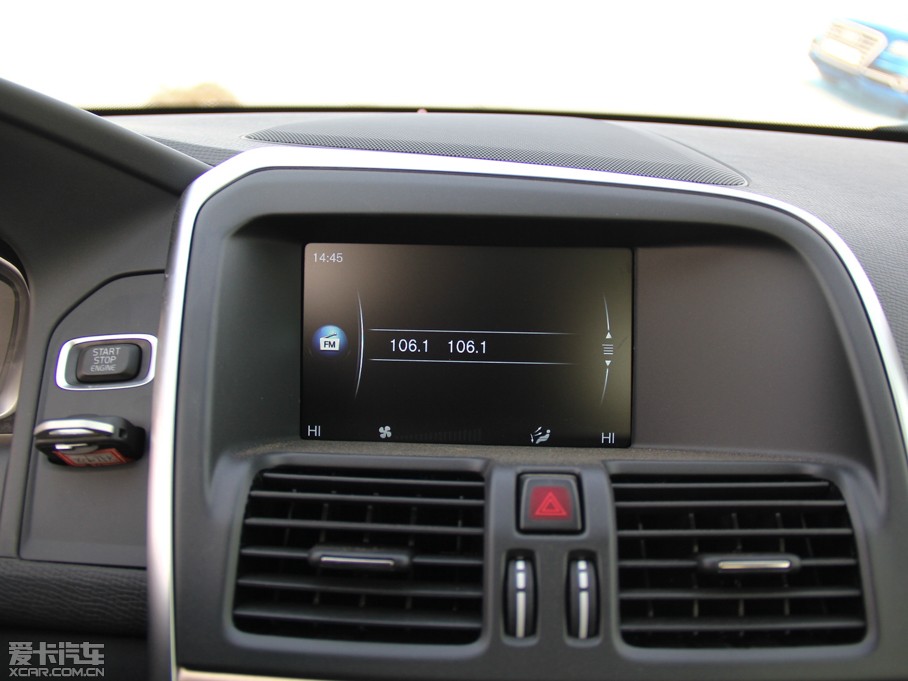 2015֠XC60 2.0T T5 а