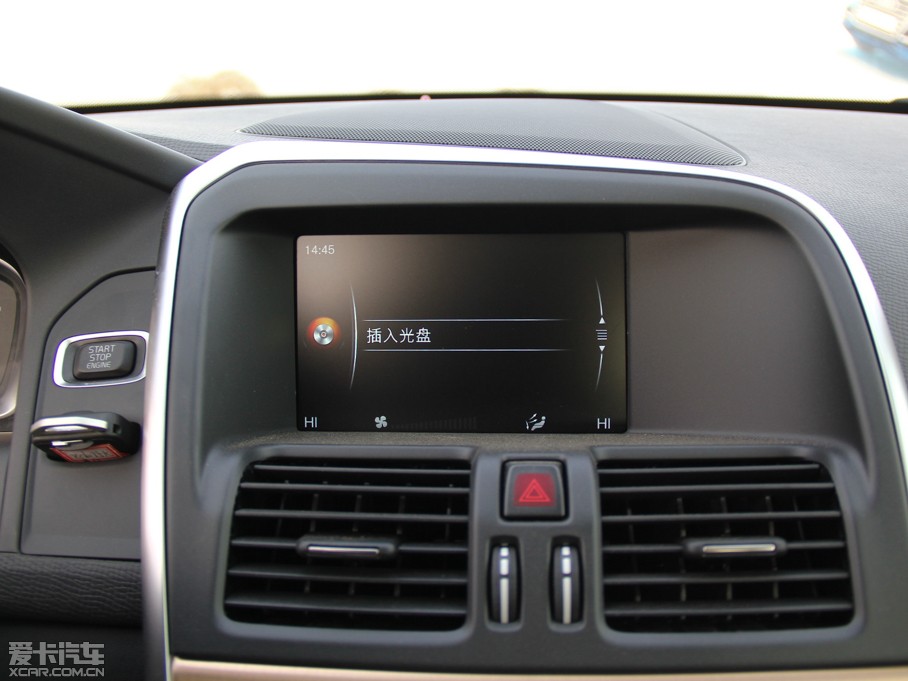 2015֠XC60 2.0T T5 а