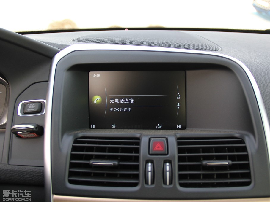 2015֠XC60 2.0T T5 а