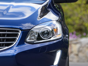 20152.0T T5 AWD S (x)(ji)^