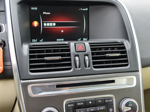 20152.0T T5 AWD S {L