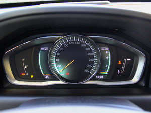 20152.0T T5 AWD h п؅^