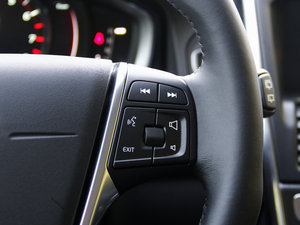 20152.0T T5 AWD h п؅^