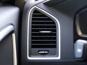 20152.0T T5 AWD h п؅^