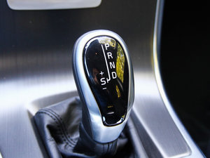 20152.0T T5 AWD h п؅^