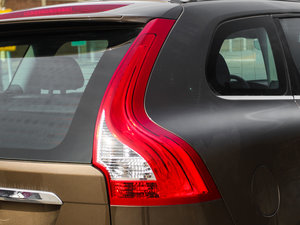 20152.5T T6 AWD Խ ^