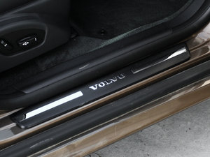 20152.5T T6 AWD Խ g