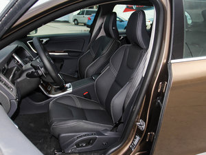 2015款2.5T T6 AWD 智越版 主驾驶座椅