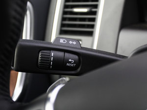 20152.5T T6 AWD Խ п؅^