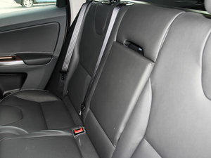 20152.5T T6 AWD Խ g