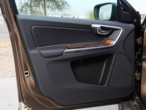 20152.5T T6 AWD Խ g