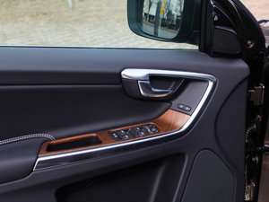 20152.5T T6 AWD Խ g