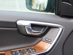 20152.5T T6 AWD Խ g