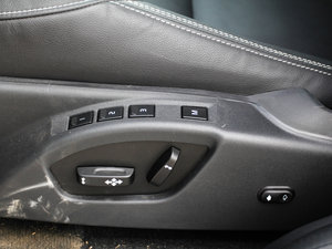 2015款2.5T T6 AWD 智越版 主驾驶座椅调节
