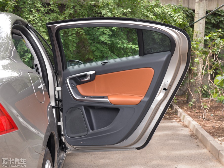 2016֠S60 L 2.0T T5 S