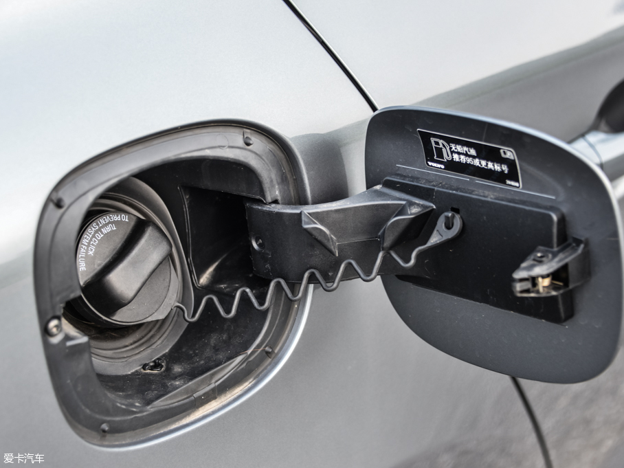 2016֠S60 L 2.0T T4 h