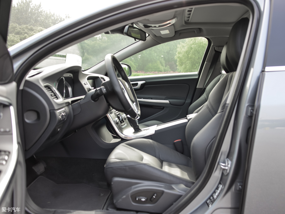 2016֠S60 L 2.0T T4 h