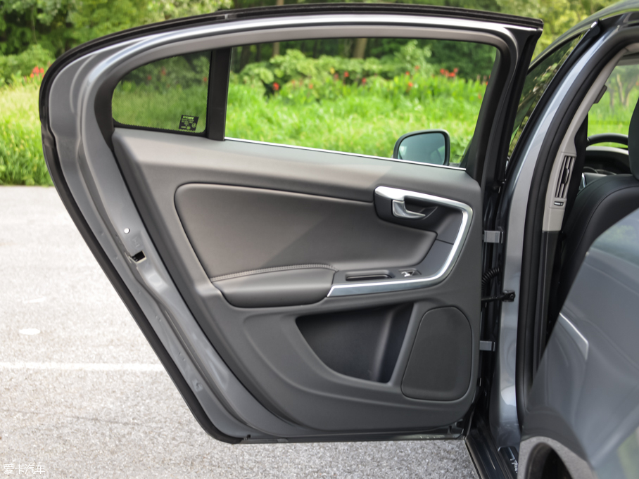 2016֠S60 L 2.0T T4 h