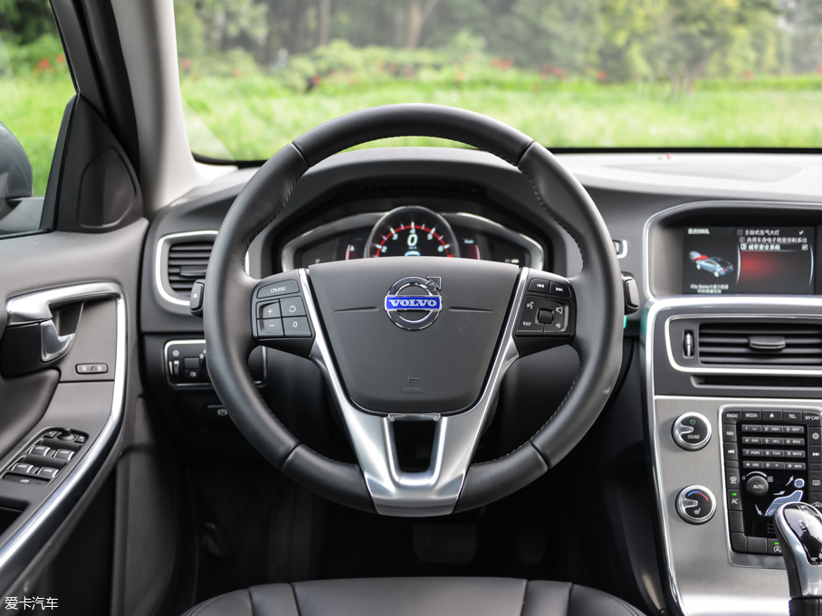 2016֠S60 L 2.0T T4 h