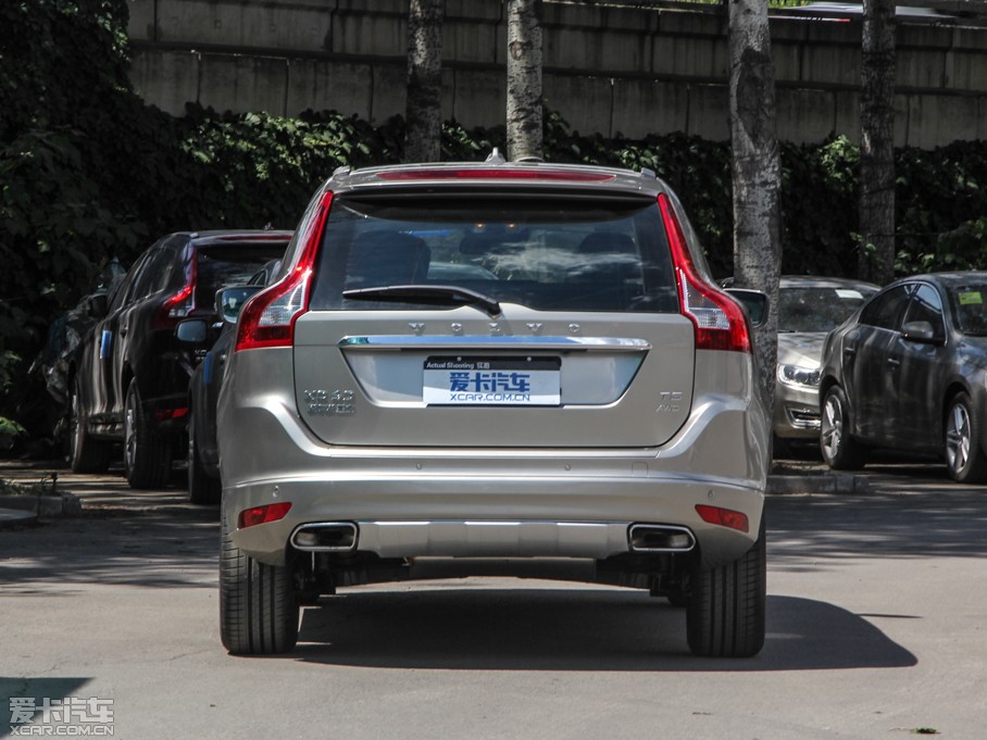 2016֠XC60 2.0T T5 AWD S