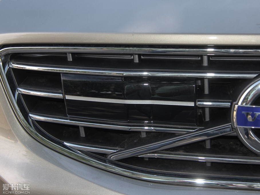 2016֠XC60 2.0T T5 AWD S