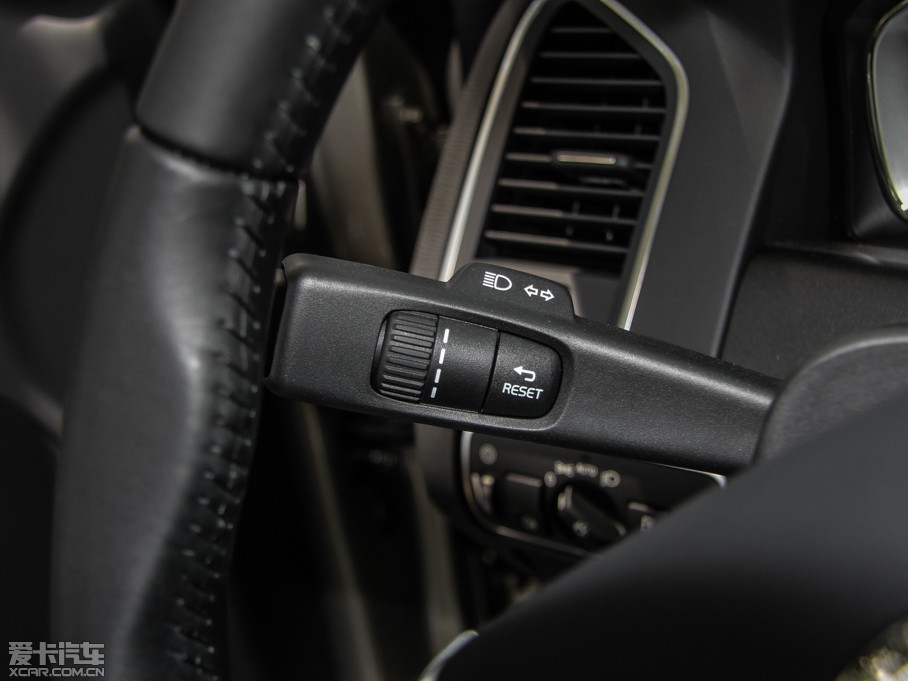 2016֠XC60 2.0T T5 AWD S