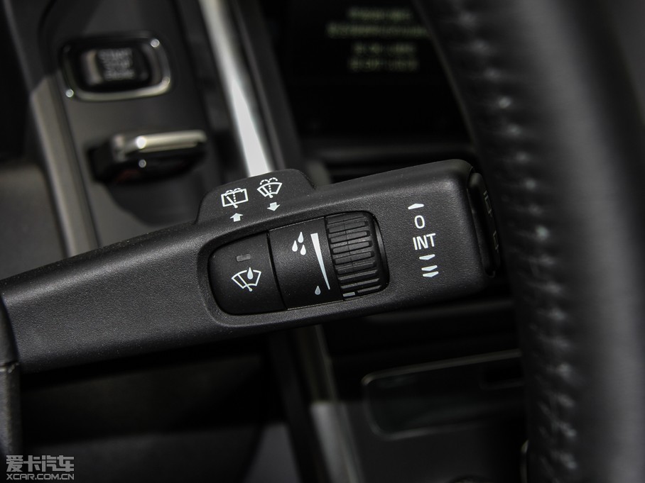 2016֠XC60 2.0T T5 AWD S