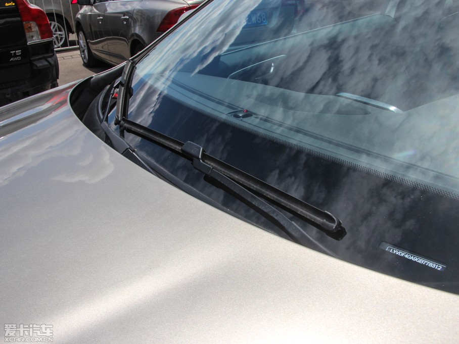 2016֠XC60 2.0T T5 M