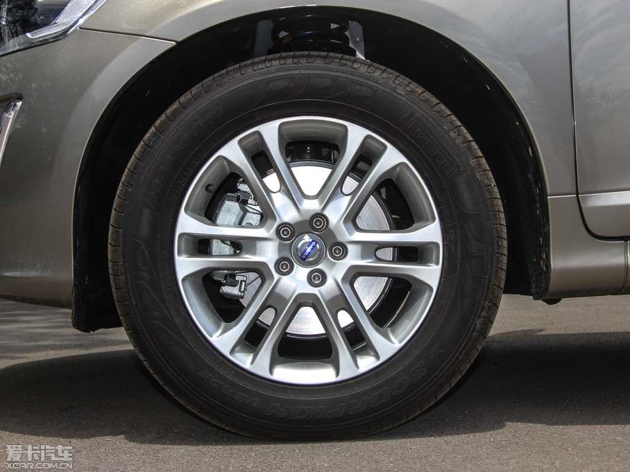 2016֠XC60 2.0T T5 M