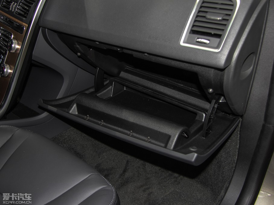 2016���֠���XC60 2.0T T5 ���M(j��n)��