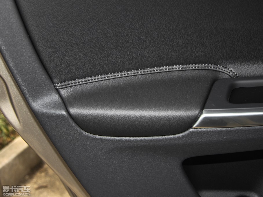 2016���֠���XC60 2.0T T5 ���M��