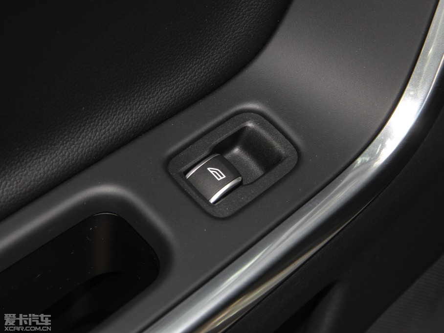 2016���֠���XC60 2.0T T5 ���M��