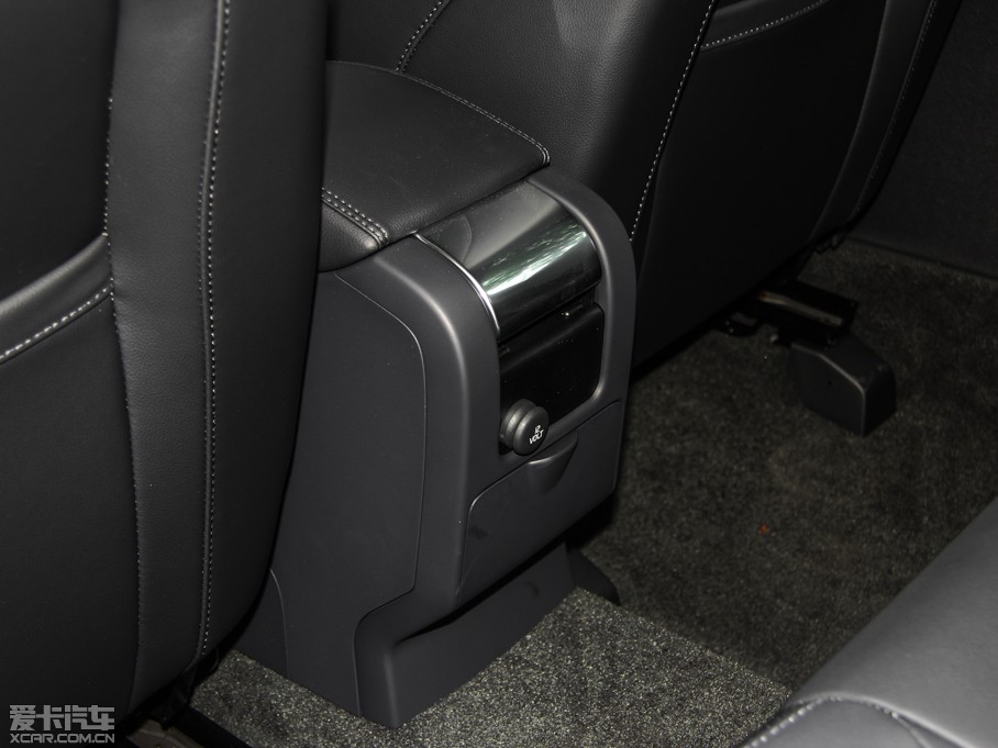 2016���֠���XC60 2.0T T5 ���M��