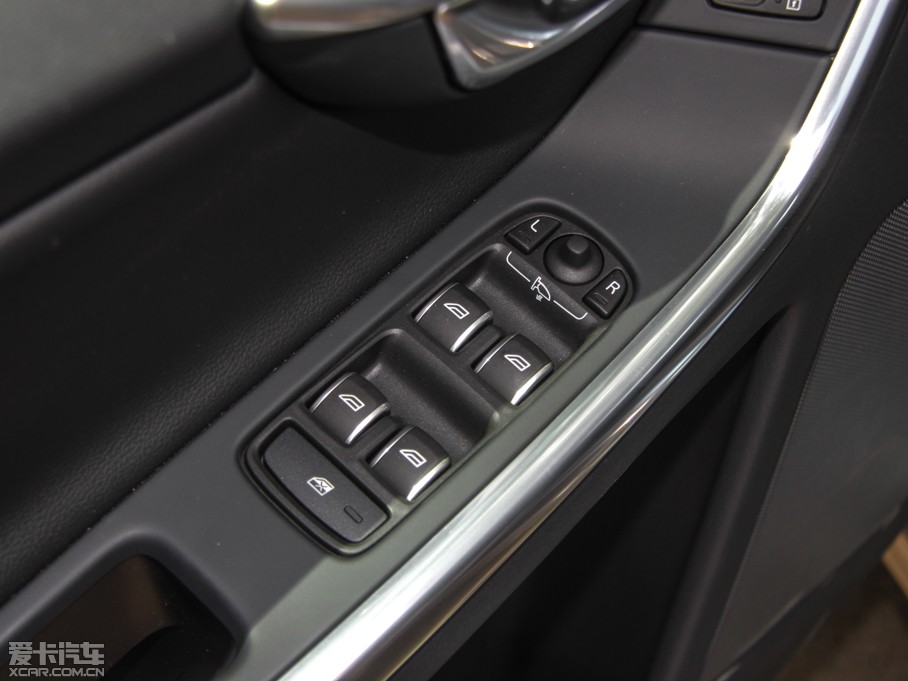 2016֠XC60 2.0T T5 M