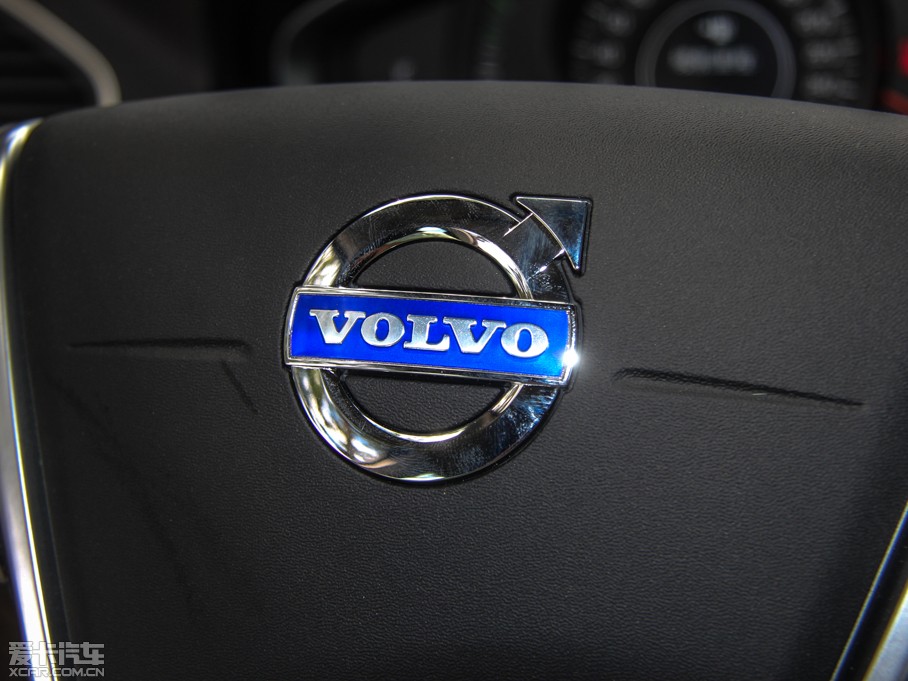 2016���֠���XC60 2.0T T5 ���M��