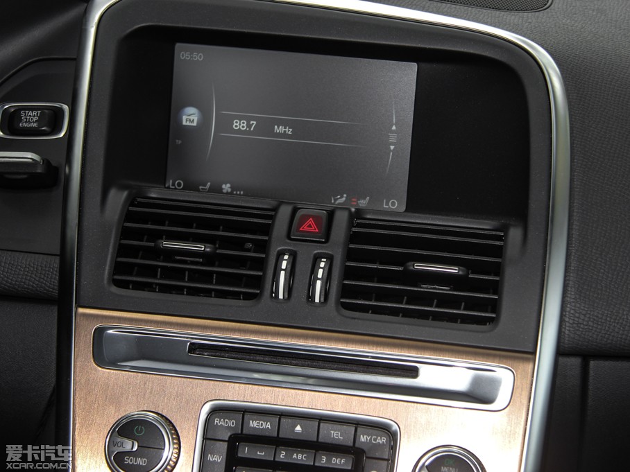 2016���֠���XC60 2.0T T5 ���M(j��n)��