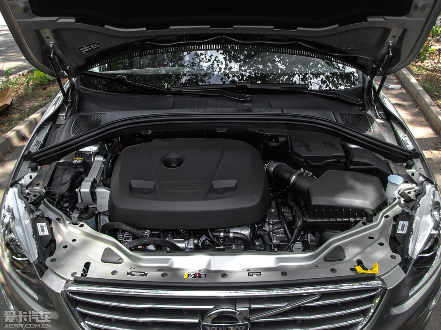 2016���֠���XC60 2.0T T5 ���M��