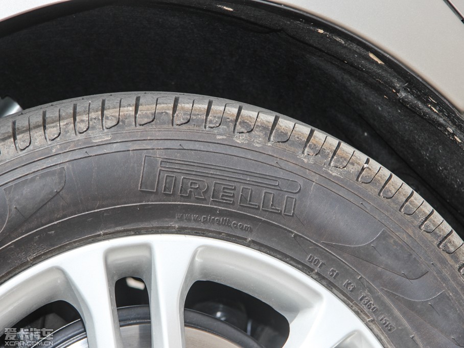 2016֠XC60 2.0T T5 а