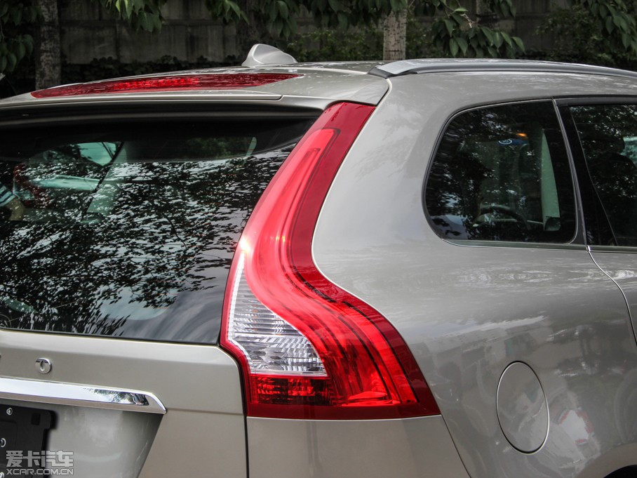 2016֠XC60 2.0T T5 а