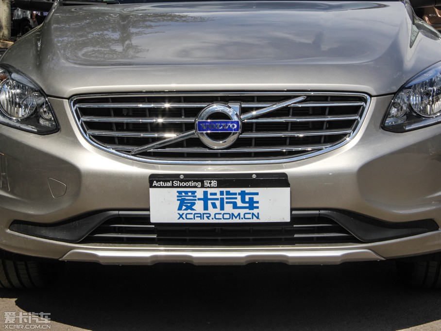 2016֠XC60 2.0T T5 а