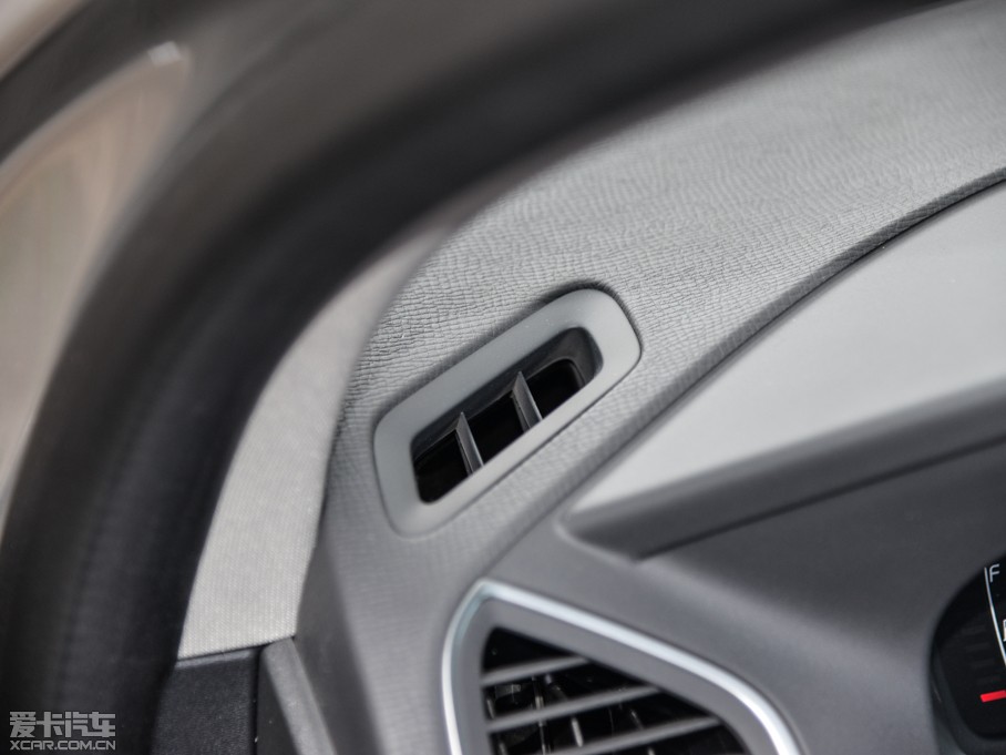 2016֠XC60 2.0T T5 а