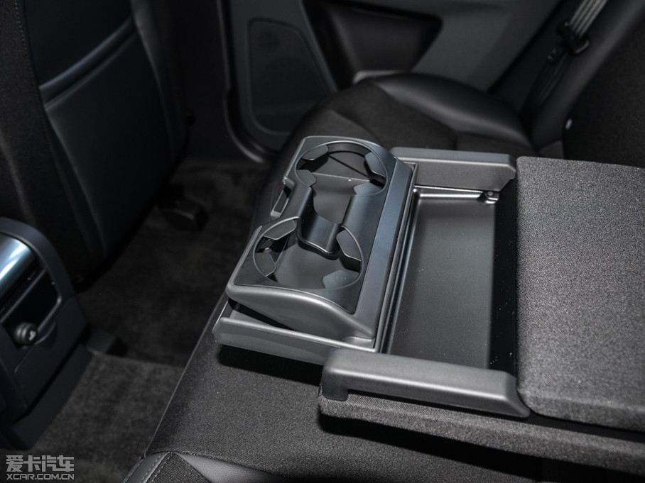 2016֠XC60 2.0T T5 а