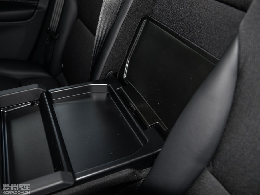 2016֠XC60 2.0T T5 а