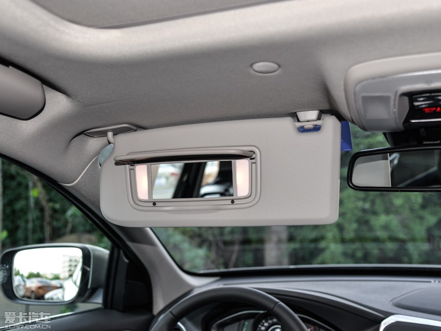 2016֠XC60 2.0T T5 а