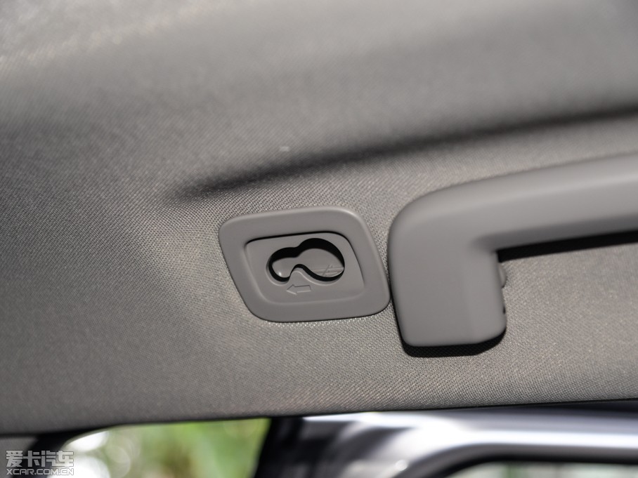 2016֠XC60 2.0T T5 а