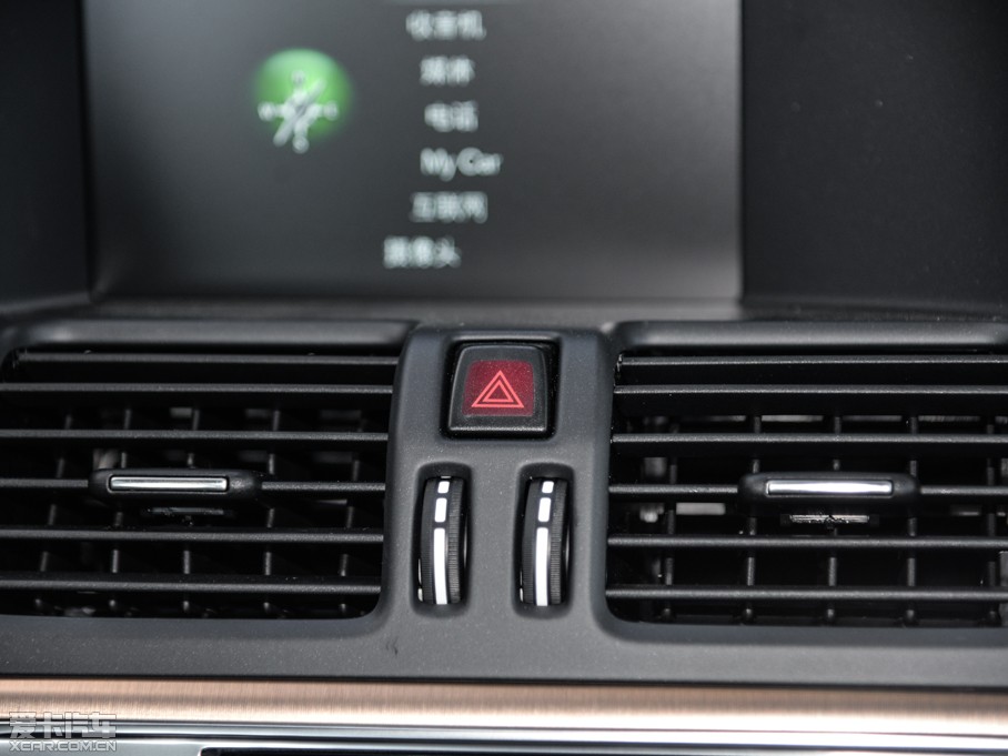 2016֠XC60 2.0T T5 а