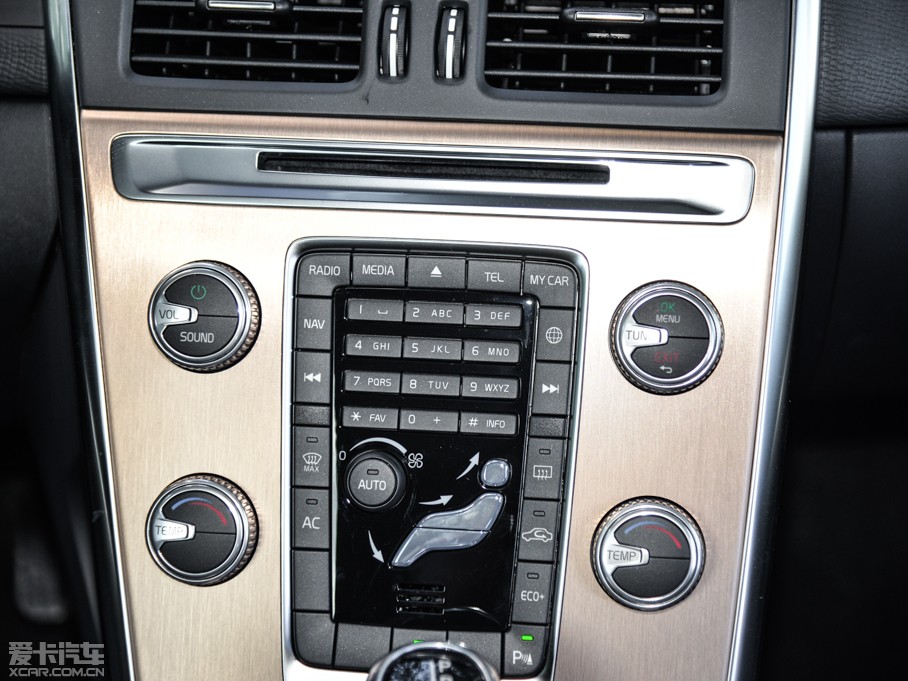 2016֠XC60 2.0T T5 а